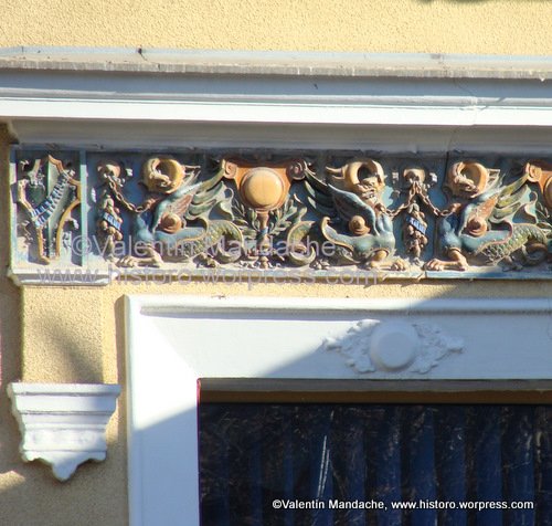 Lahovary House