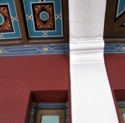 Example of Pompeian ref paint coat, Central School for Girls, Bucharest