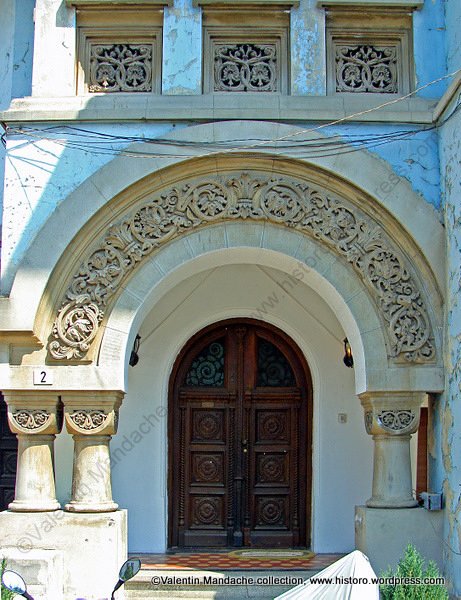 Monumental Neo-Romanian style doorway, Bucharest