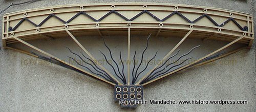 Art Deco window jardinière, Bucharest