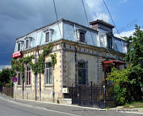 Fin de Siècle house in Targoviste, southern Romania