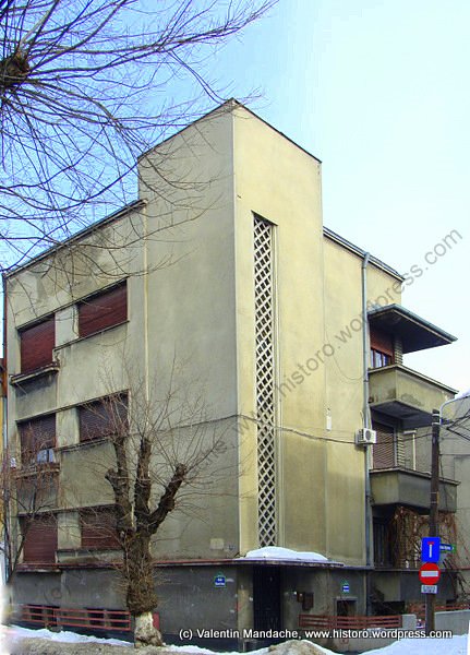 1930s modernist Art Deco style apartment building, Bucharest