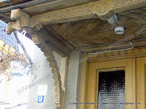Doorway decorated with sheep rearing ethnographic motifs, Bucharest