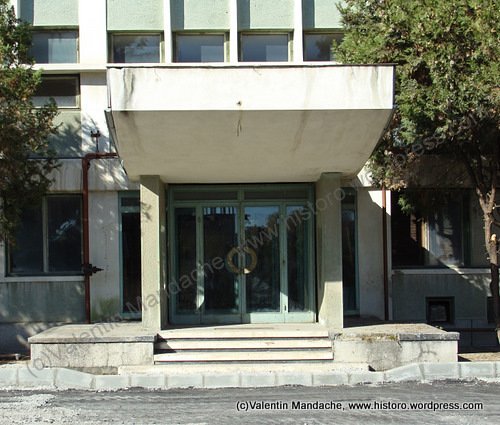 Romanian 1970s modernist architecture, Campina