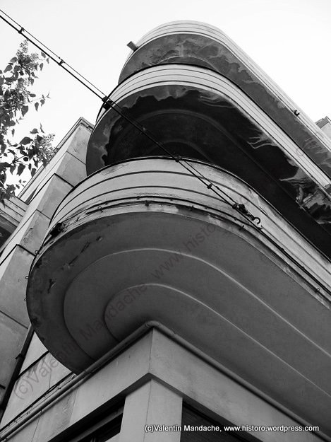 Bucharest Art Deco apparent heights
