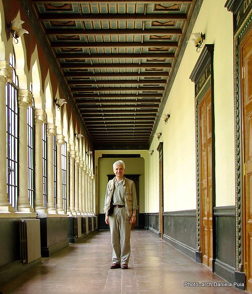 Historic Houses of Romania blog author at the Central School in Bucharest