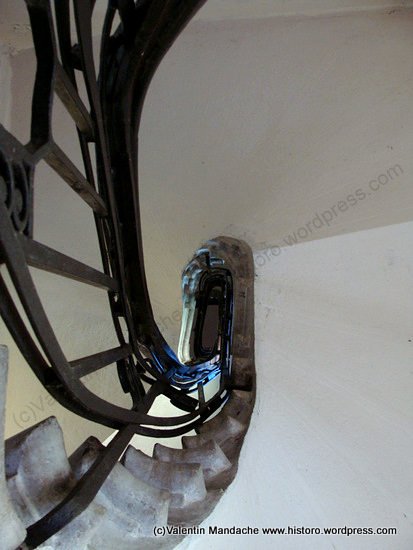 Stairwells of Bucharest's Art Deco houses