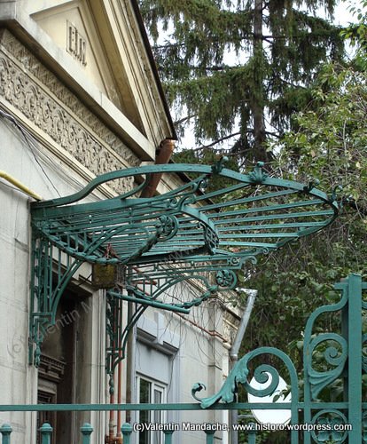Bucharest 1900s architectural ironwork