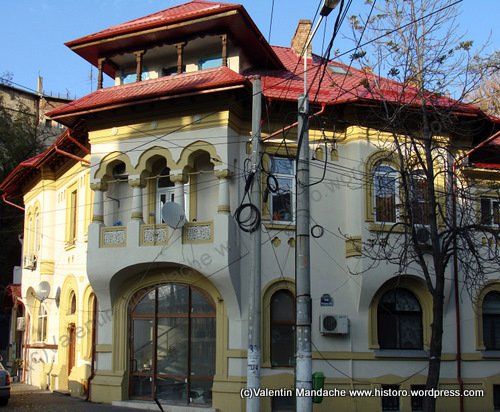 Mature phase Neo-Romanian style house, Bucharest