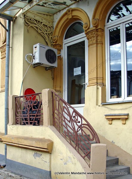 Art Nouveau ironwork ornaments, Bucharest