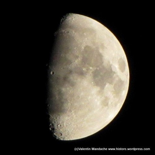 Moon seen from Bucharest on 30 April '12