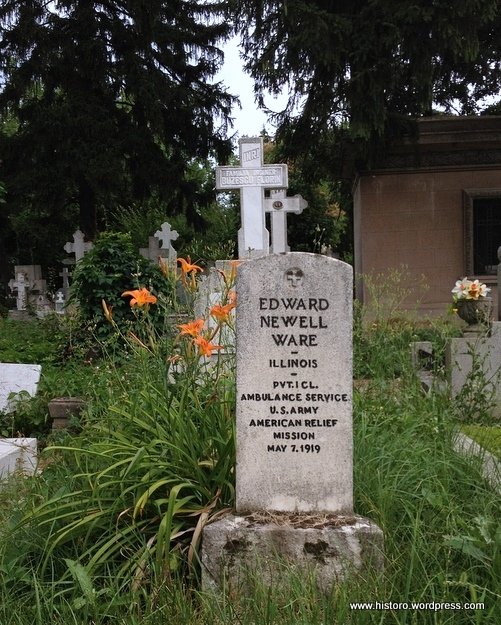 Great War era US Army soldier's gravestone in Bellu Cemetery, Bucharest