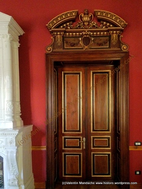 Bucharest Little Paris style house interior