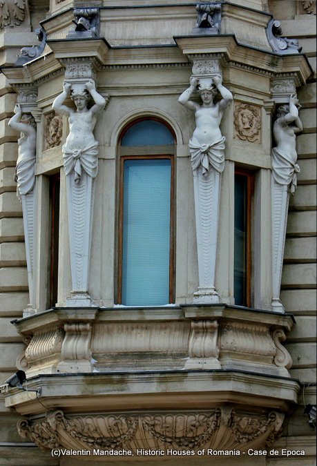 Atlantes and caryatides of Bucharest